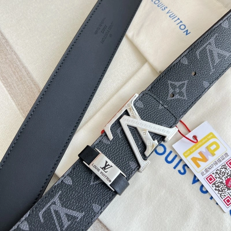 Breathable Louis Vuitton Belts 300975