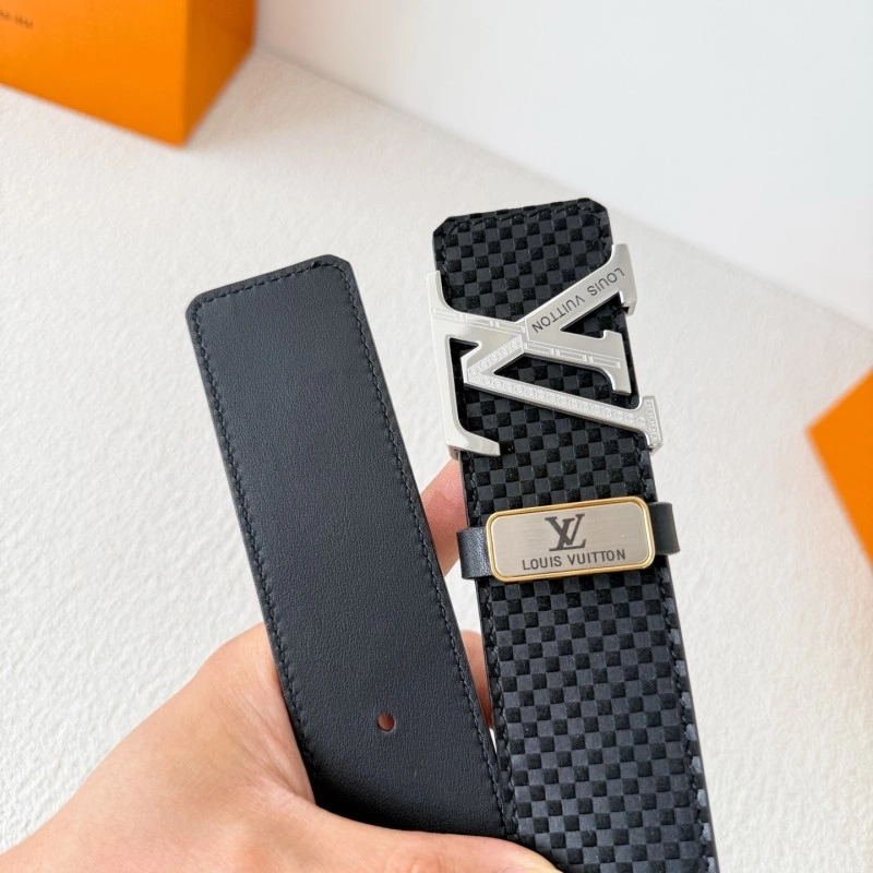 Soft Louis Vuitton Belts 300960