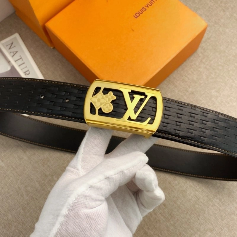 Louis Vuitton Belts Trendsetting 300951