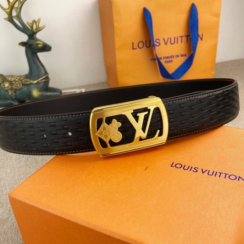 Louis Vuitton Belts Trendsetting 300951