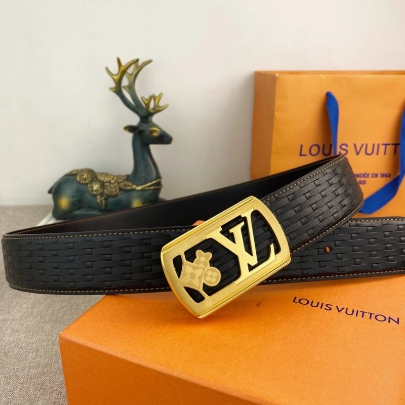 Louis Vuitton Belts Trendsetting 300951
