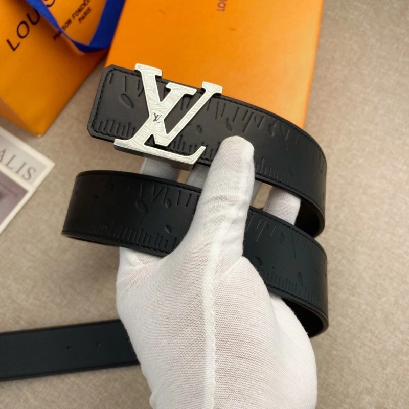 Durable Louis Vuitton Belts 300971