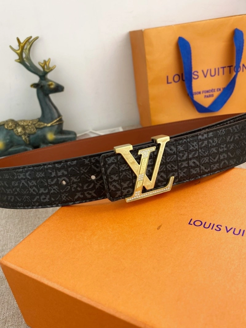 Unisex Louis Vuitton Belts 300950