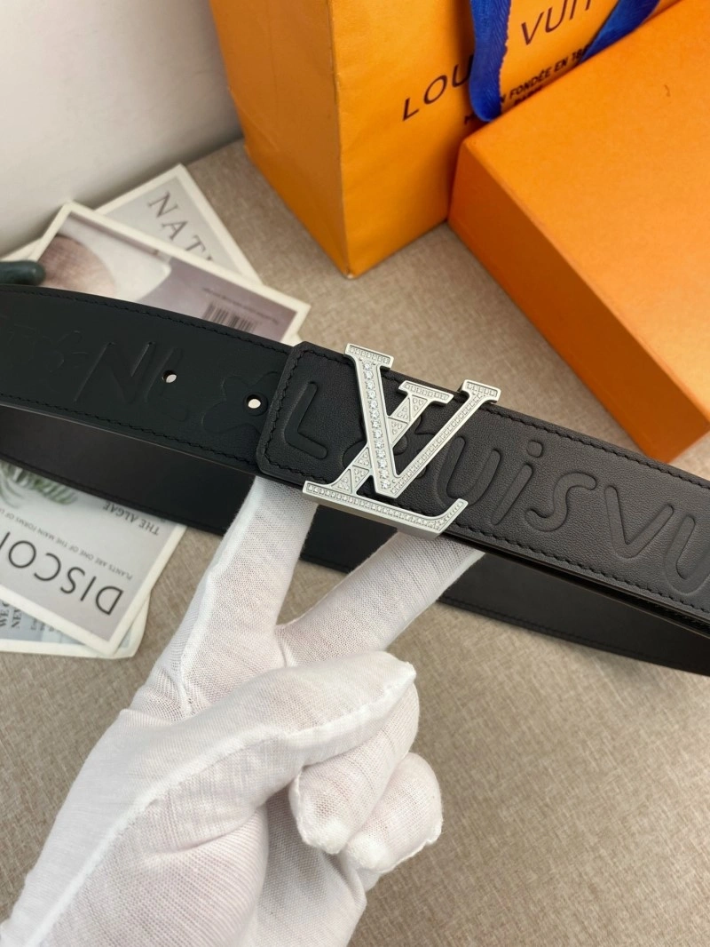 Durable Louis Vuitton Belts 300956