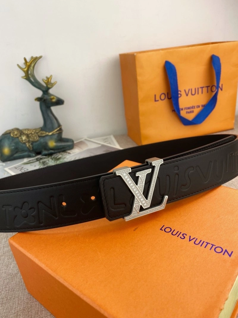 Durable Louis Vuitton Belts 300956