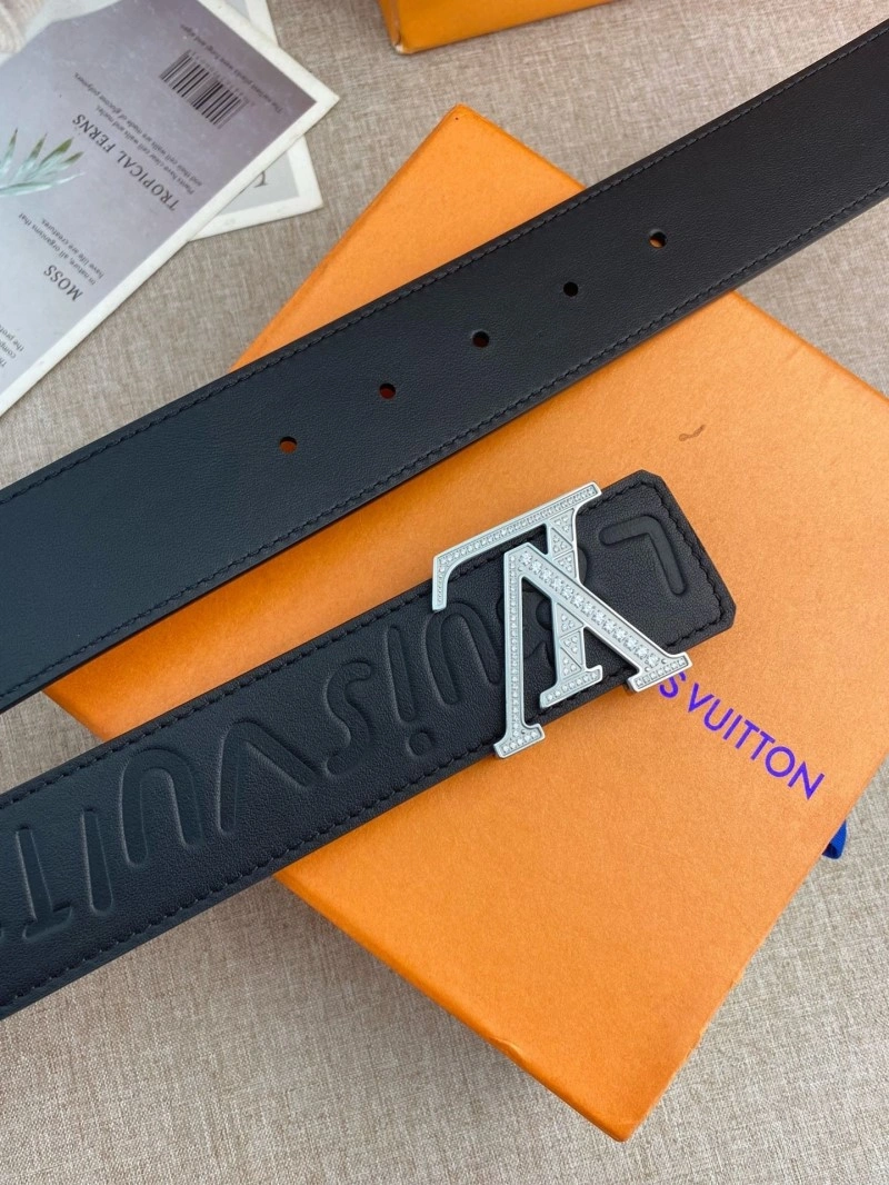 Durable Louis Vuitton Belts 300956