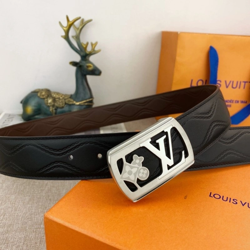 TechFriendly Louis Vuitton Belts 300959