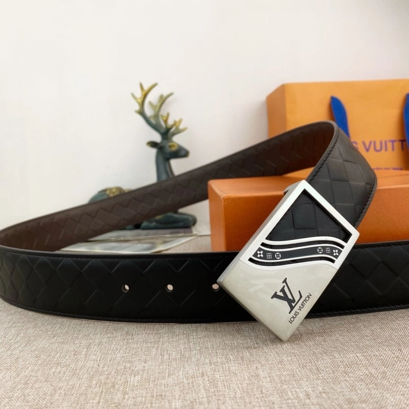 Chic Louis Vuitton Belts 300955
