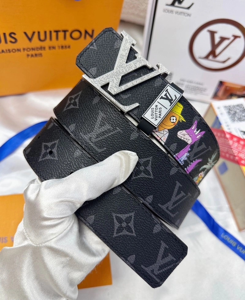 Louis Vuitton Belts Attractive 300941