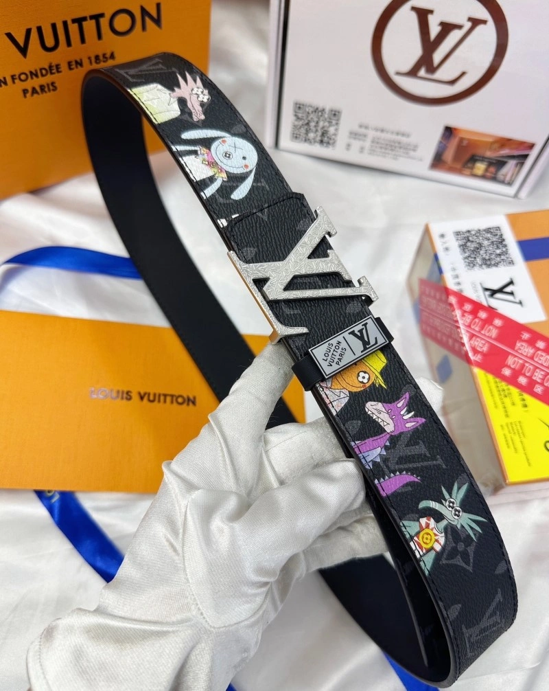 Louis Vuitton Belts Attractive 300941