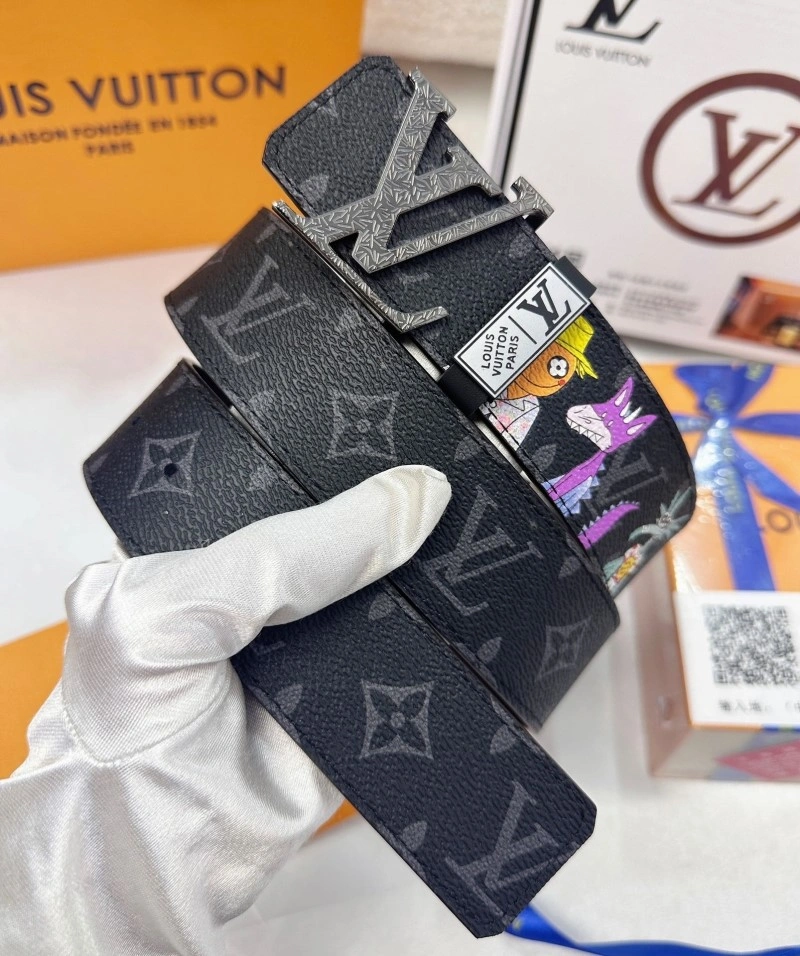 Louis Vuitton Belts ZipUp 300939