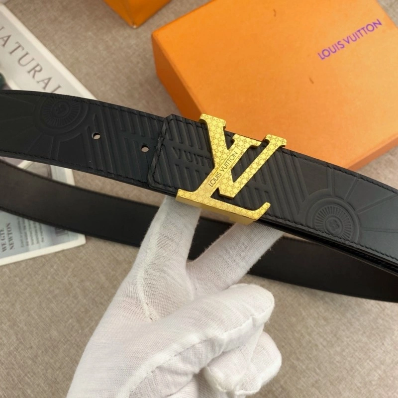 Tailored Louis Vuitton Belts 300917