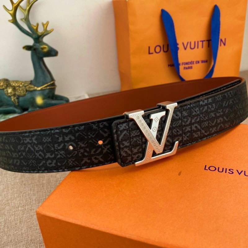 Louis Vuitton Belts Durable 300933