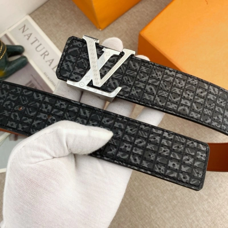 Louis Vuitton Belts Durable 300933