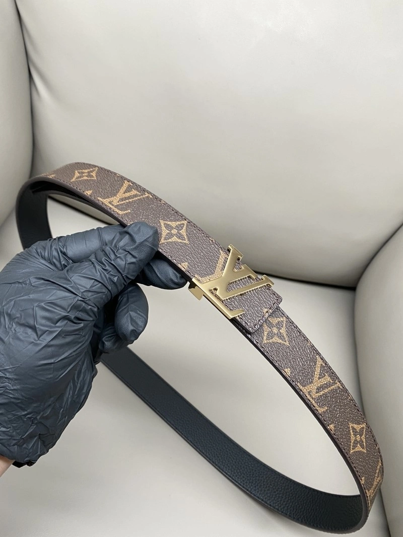 Unique Louis Vuitton Belts 300926