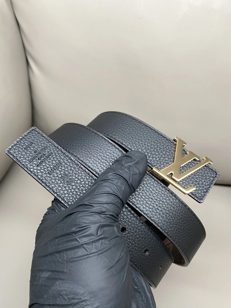 Unique Louis Vuitton Belts 300926