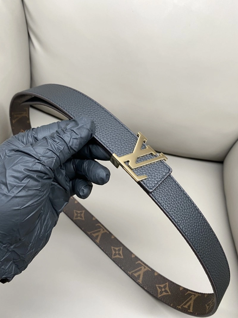 Unique Louis Vuitton Belts 300926