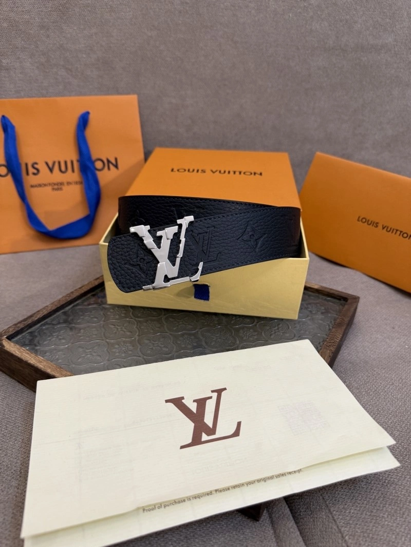 Casual Louis Vuitton Belts 300911