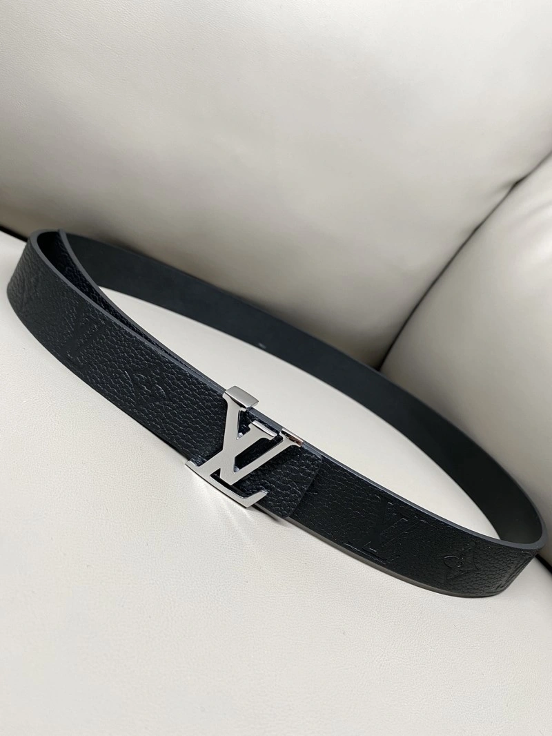 Flexible Louis Vuitton Belts 300908