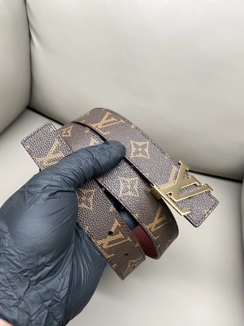Louis Vuitton Belts AllSeason 300927