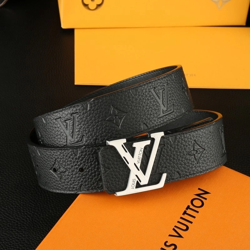 Louis Vuitton Belts Bright 300906
