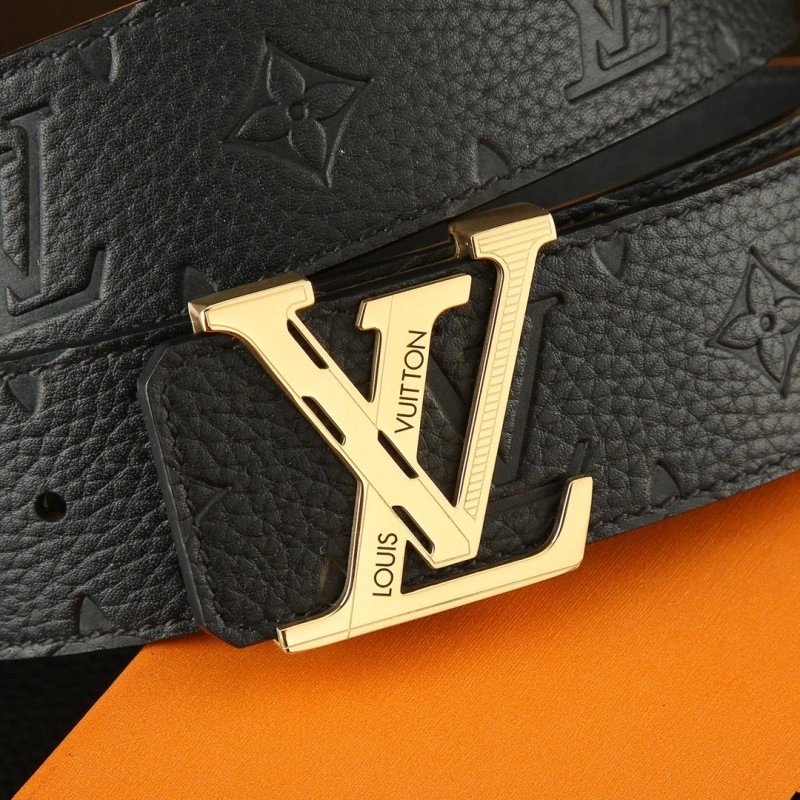 Louis Vuitton Belts Bright 300906