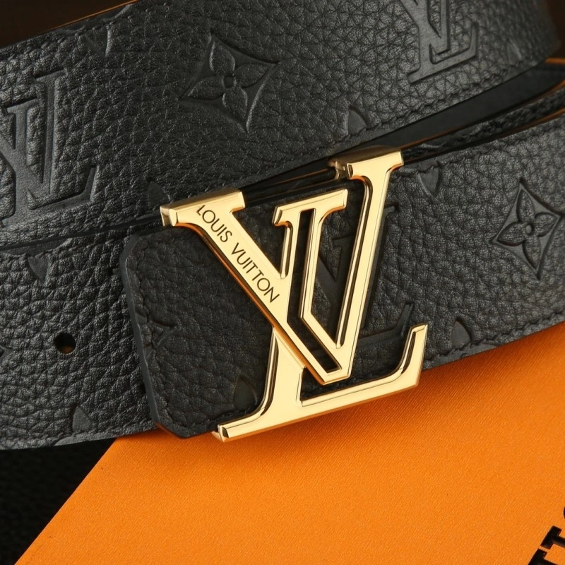 Louis Vuitton Belts Durable 300902