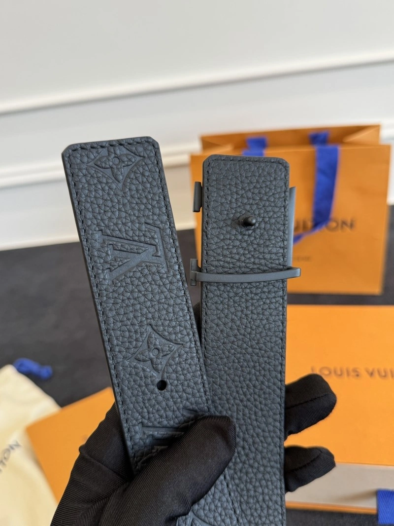 Chic Louis Vuitton Belts 300880
