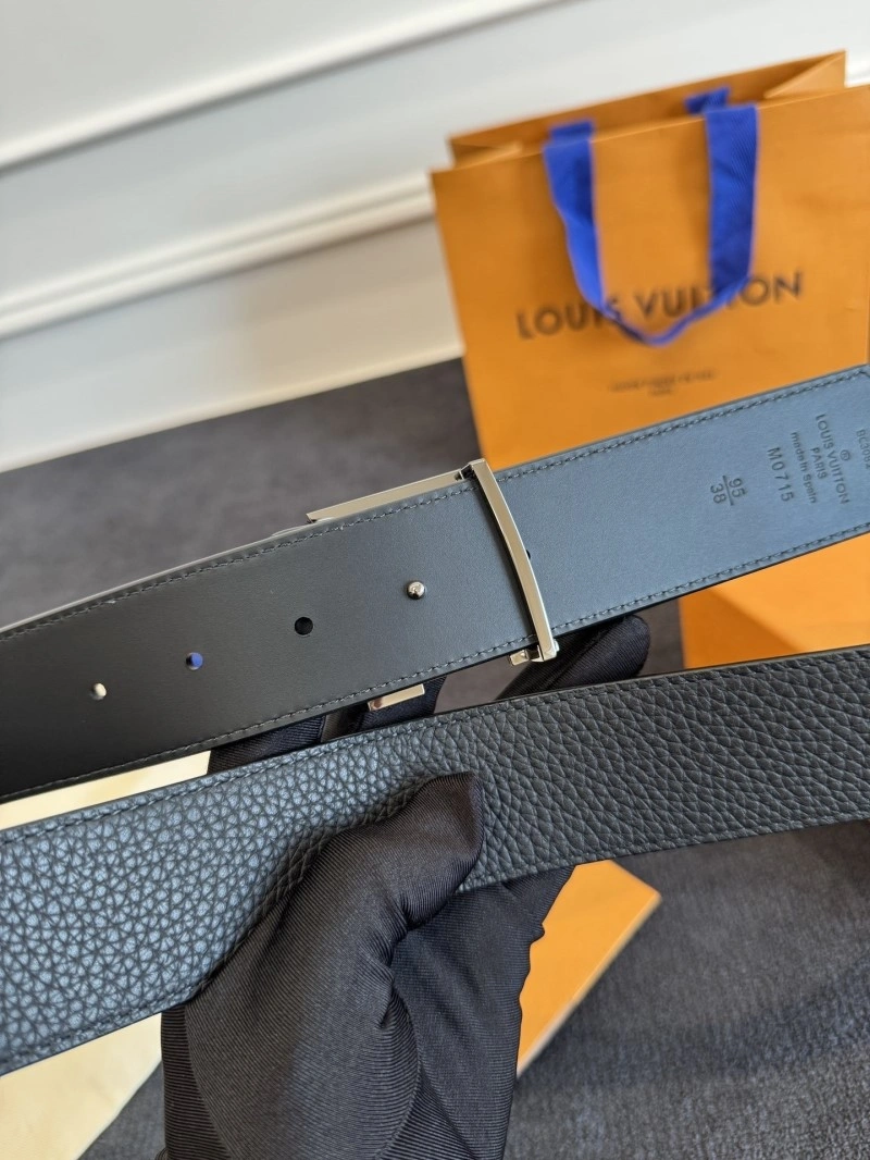 Breathable Louis Vuitton Belts 300896