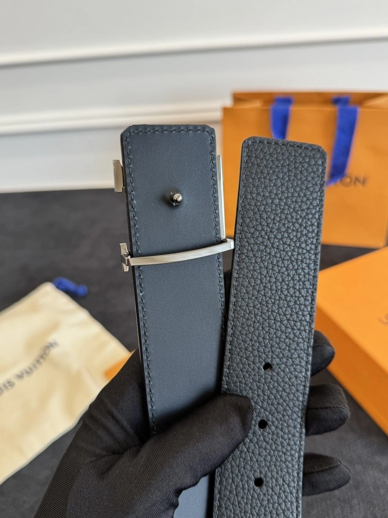 Breathable Louis Vuitton Belts 300896