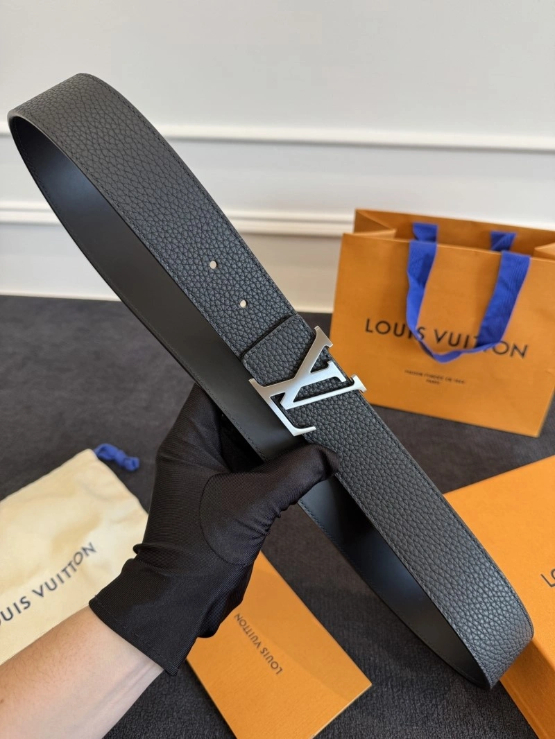Breathable Louis Vuitton Belts 300896