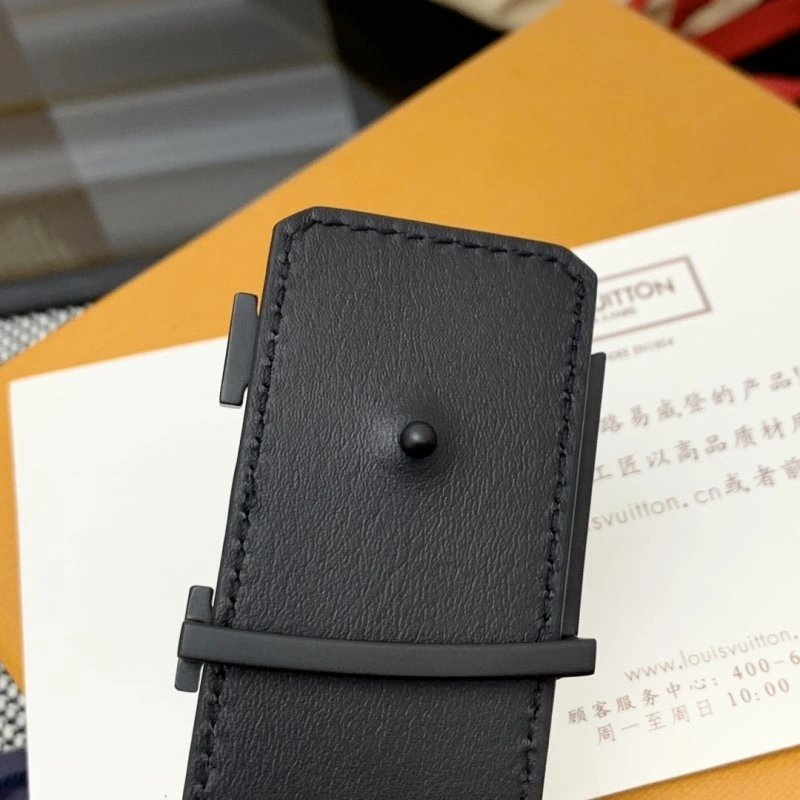 Louis Vuitton Belts Breathable 300897