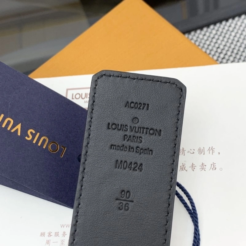 Functional Louis Vuitton Belts 300894