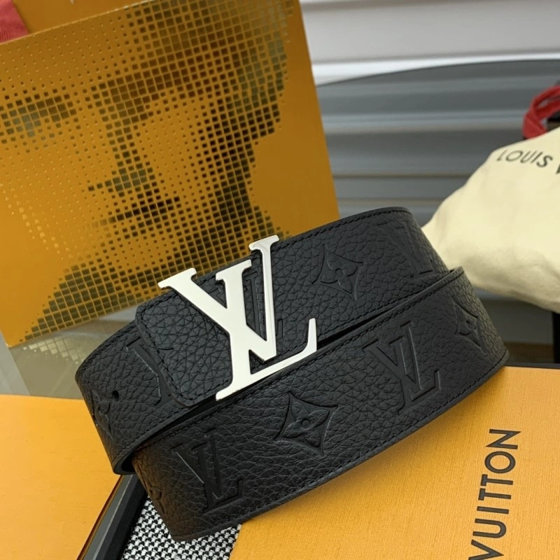 Louis Vuitton Belts Trendsetting 300876