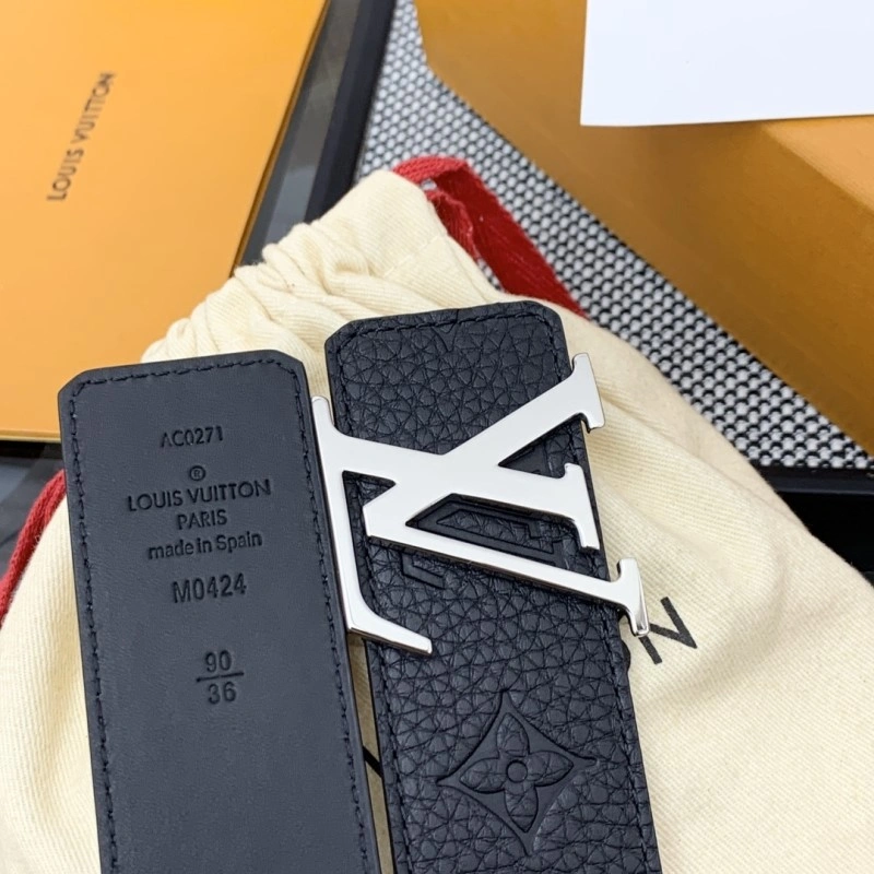 Louis Vuitton Belts Trendsetting 300876