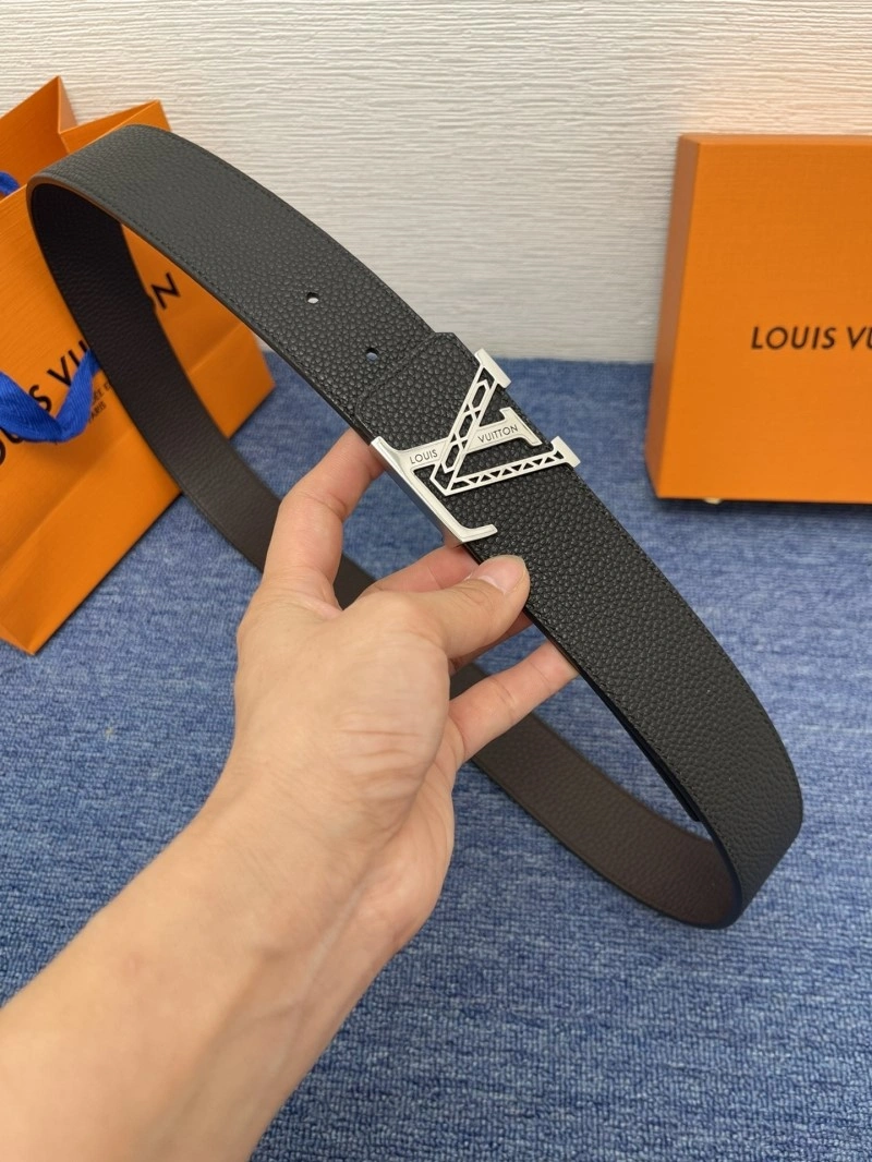 Louis Vuitton Belts Comfortable 300865