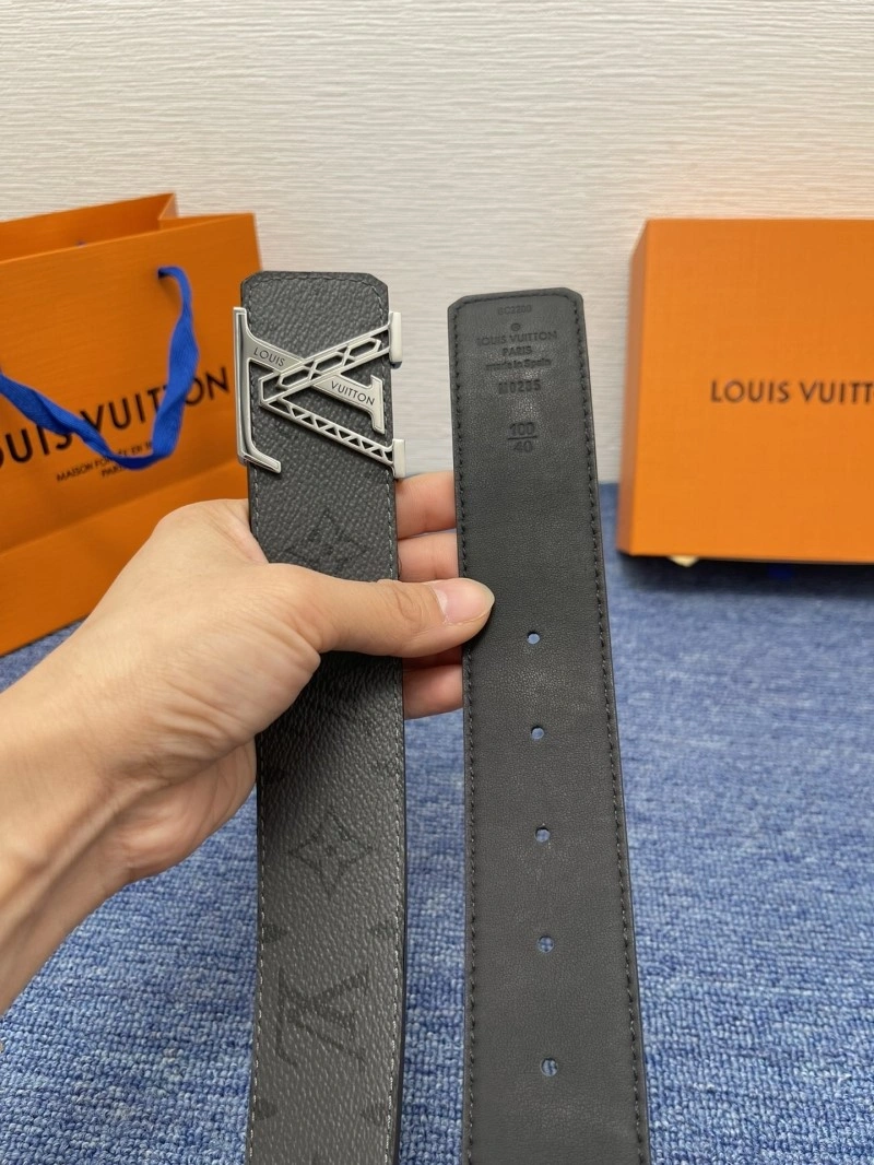 Louis Vuitton Belts MoistureWicking 300872
