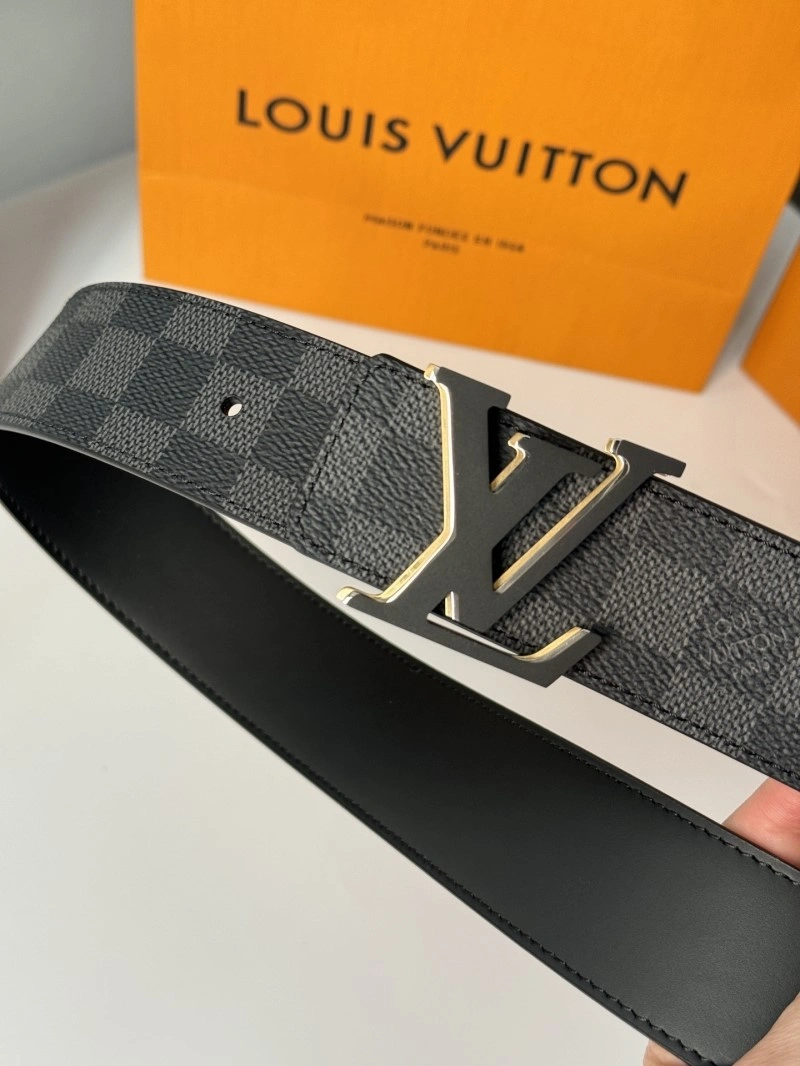 TechFriendly Louis Vuitton Belts 300881