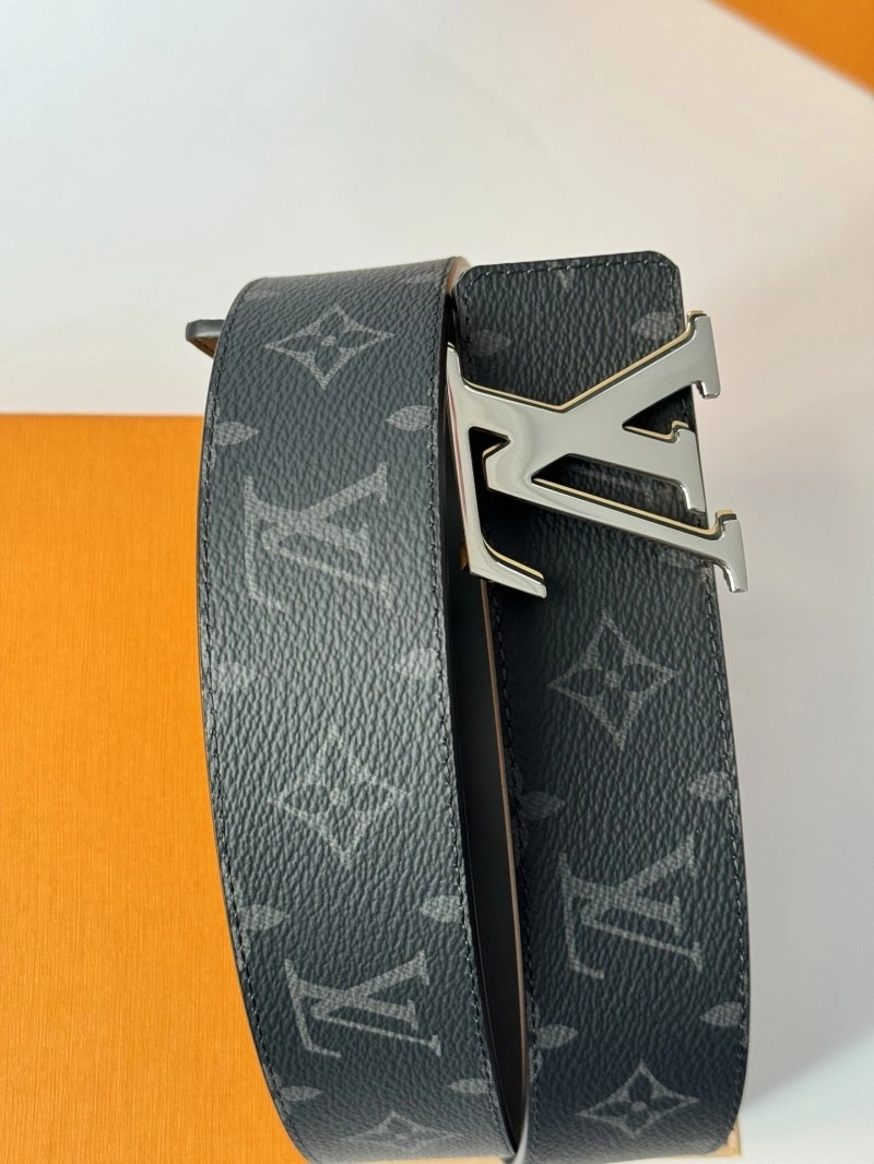Louis Vuitton Belts Supportive 300884