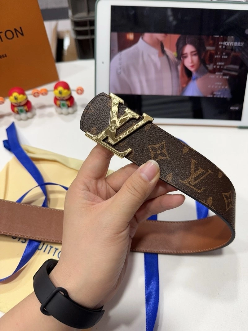 Louis Vuitton Belts Elegant 300871
