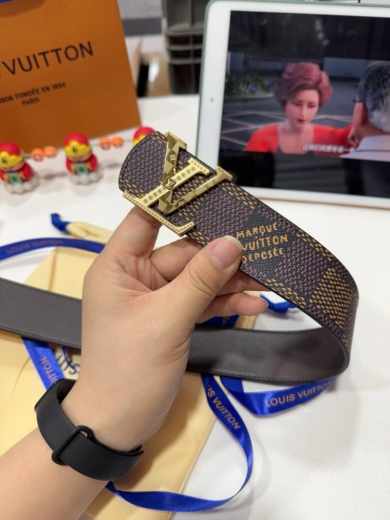 Bold Louis Vuitton Belts 300869