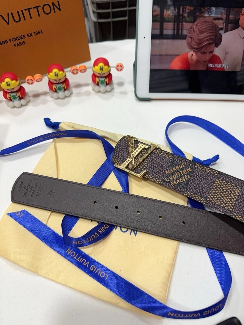 Bold Louis Vuitton Belts 300869