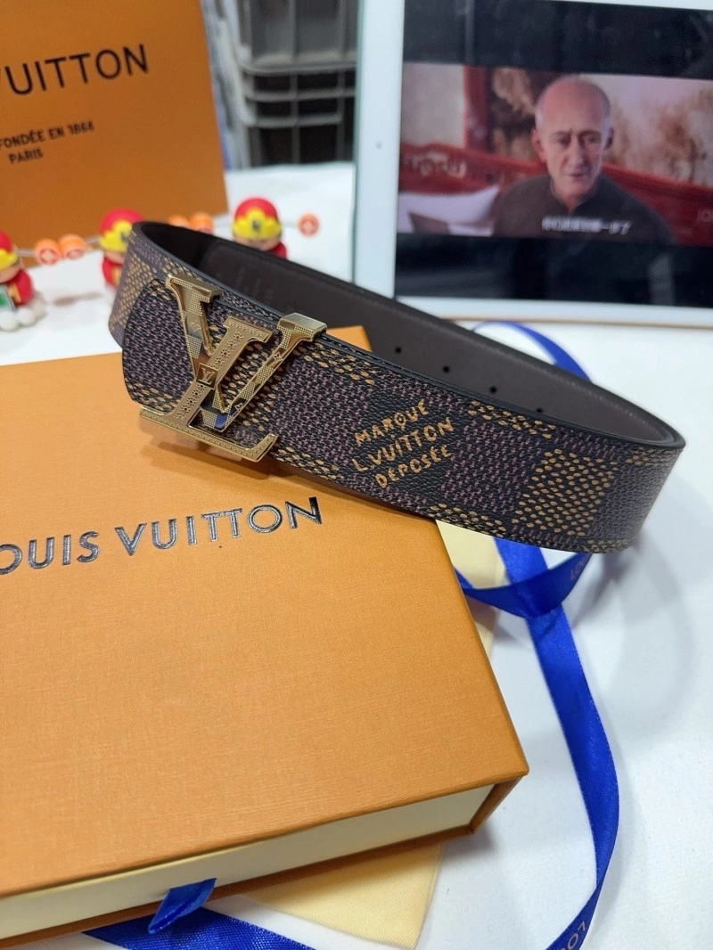Bold Louis Vuitton Belts 300869