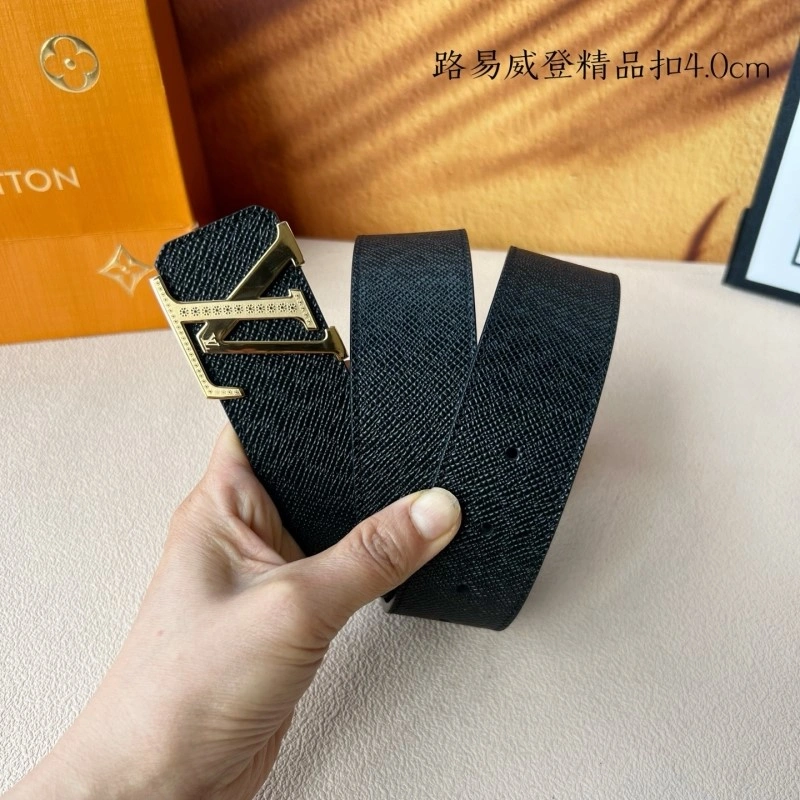 Packable Louis Vuitton Belts 300864