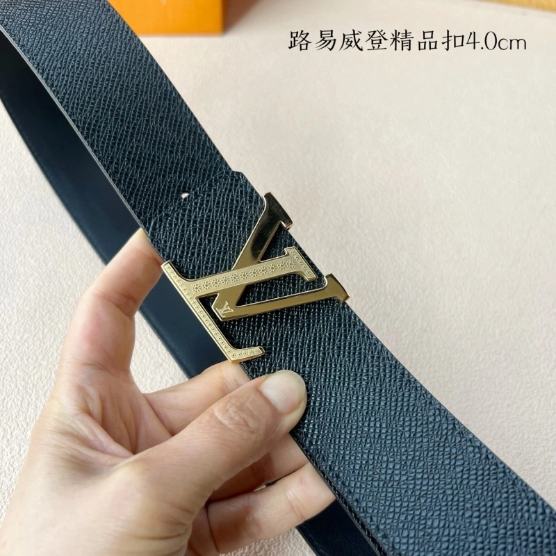Packable Louis Vuitton Belts 300864