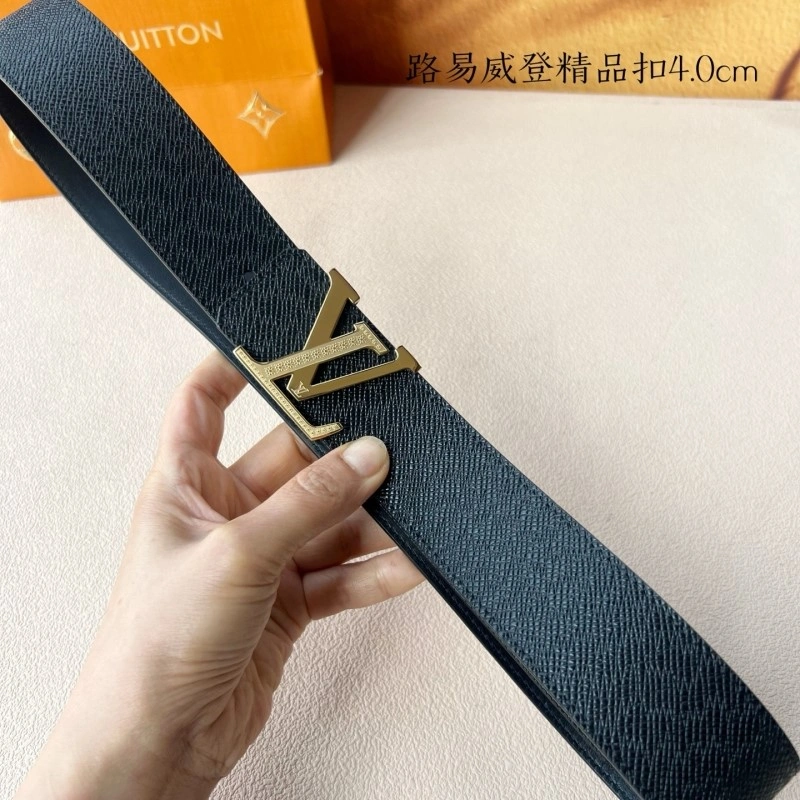 Packable Louis Vuitton Belts 300864