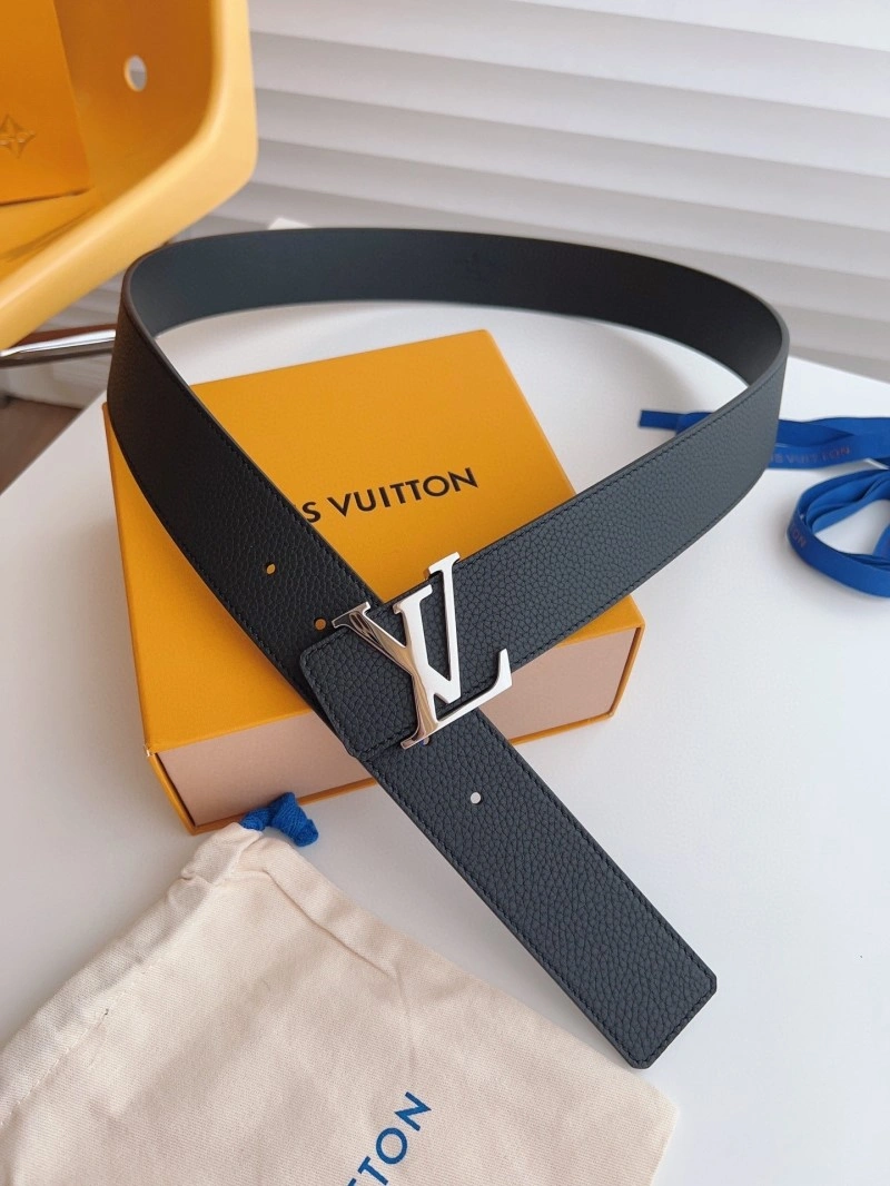 Sophisticated Louis Vuitton Belts 300860