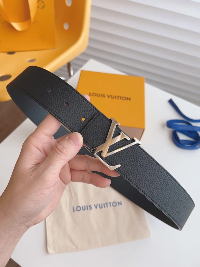 Sophisticated Louis Vuitton Belts 300860