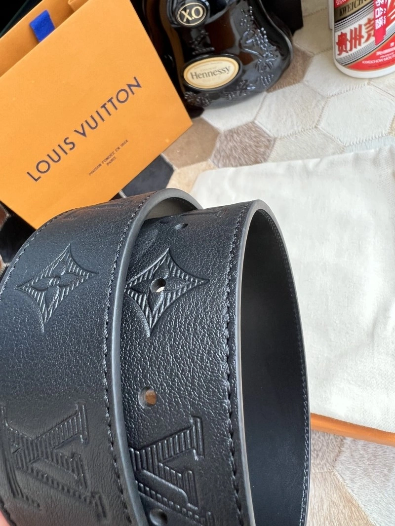 ComfortFit Louis Vuitton Belts 300838