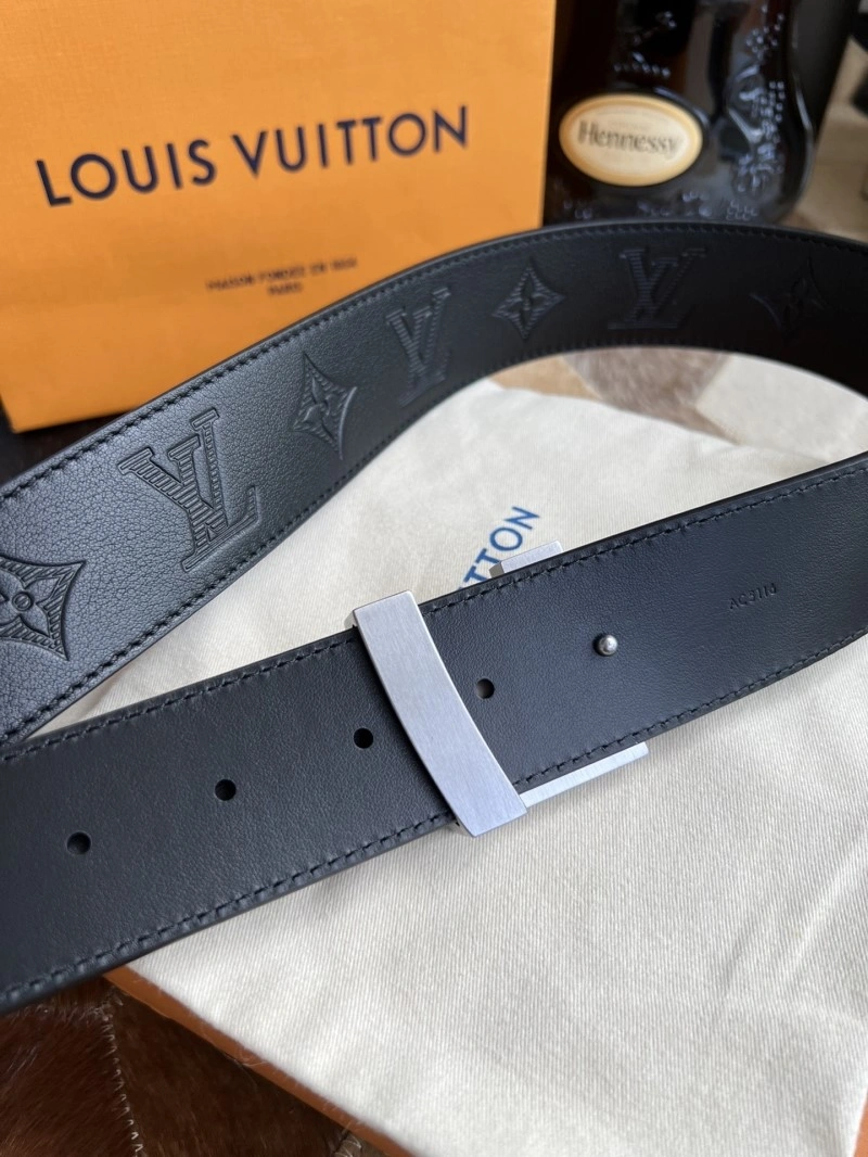 WrinkleFree Louis Vuitton Belts 300834